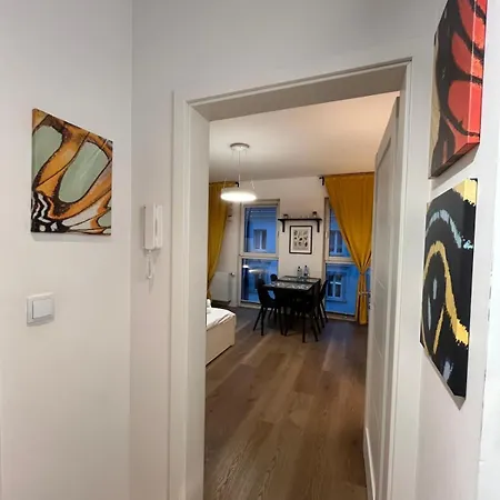 Targowa Charming Apartment Warschau