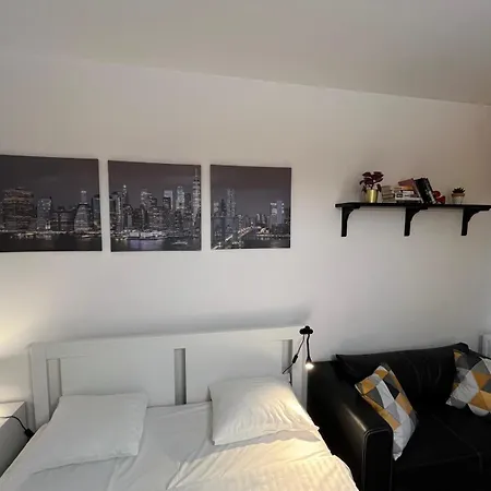 Apartment Targowa Charming *