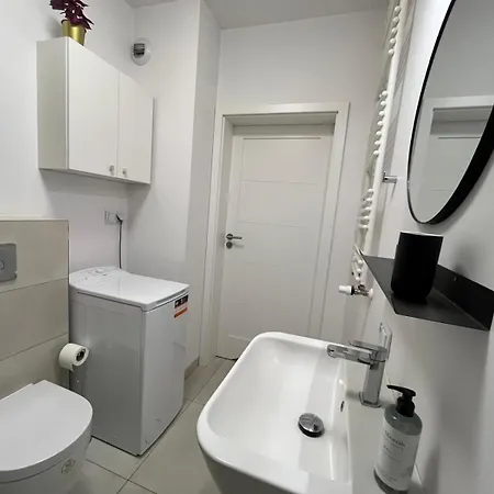 Targowa Charming Appartamento Varsavia