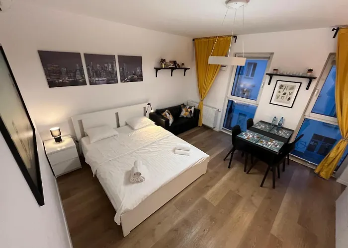 Targowa Charming Apartment *