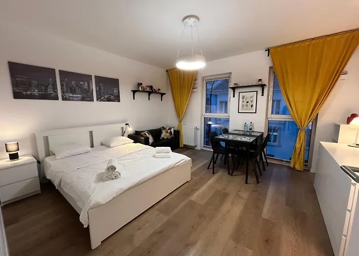 Targowa Charming Apartment Warsaw