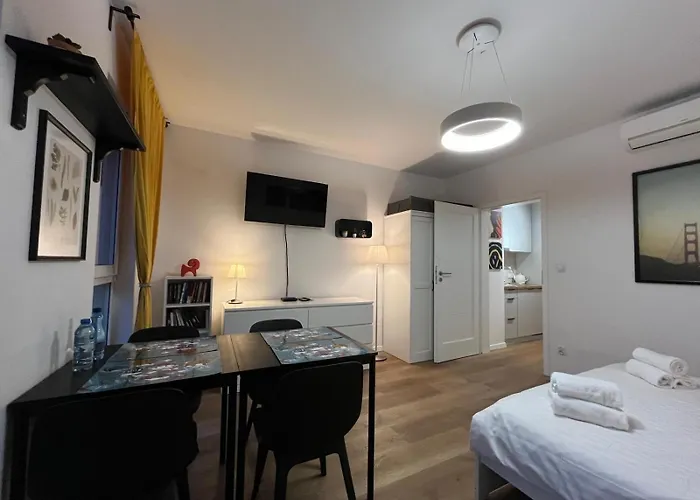 Targowa Charming Warsaw