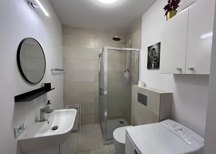 Apartment Targowa Charming Warsaw