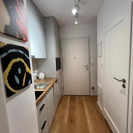Apartment Targowa Charming Warschau